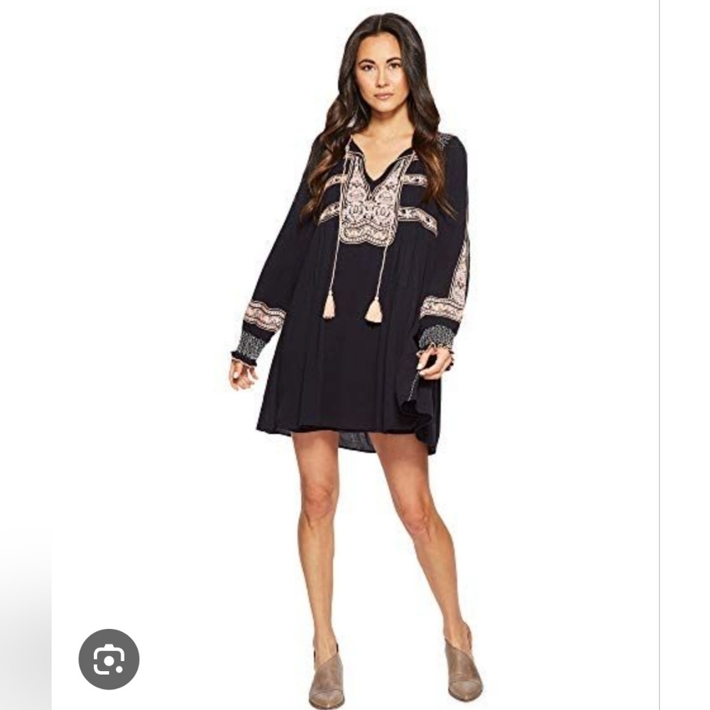 Free People Wind Willow Boho Embroidered‎ Tied Neck Tunic Dress  Small Festival